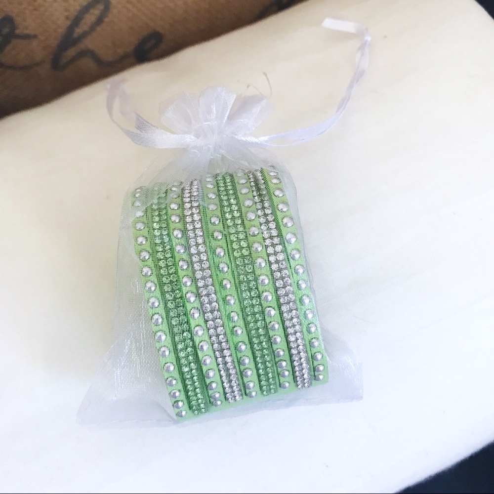 🎀 NEW • Green Crystal Vegan Leather Bracelet • - Picture 4 of 7